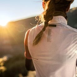 Gilet Gobik Plus 2.0 Moon Femme -Vélos Populaire Magasin chaleco plus2.0 mujer moon gobik warm series22 4 700x700 2