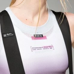 Cuissard Court Gobik Matt K9 Timber Green Femme 2023 -Vélos Populaire Magasin culotte corto mujer matt timber green caps dye gobik 5 700x700 3