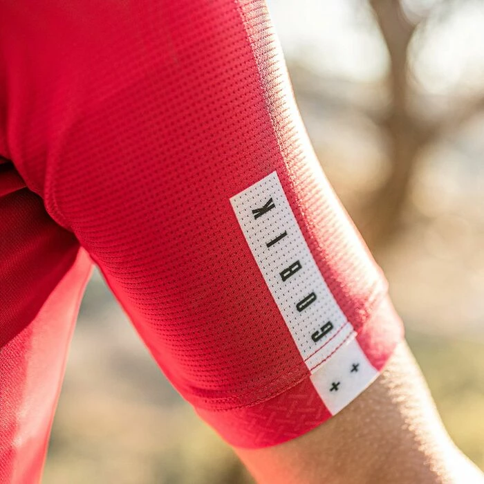 Maillot Manches Courtes Gobik Stark Cranberry Homme 29 Maillot Manches Courtes Gobik Stark Cranberry Homme – Image 29