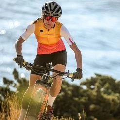 Maillot Manches Courtes Gobik Stark Mango Femme -Vélos Populaire Magasin maillot mujer stark mango gobik warm series22 3 700x700 6