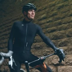 Maillot Gobik Manche Longue Pacer Solid Jet Black Homme 2023 -Vélos Populaire Magasin maillot pacer unisex solid jet black cold season 22 gobik 4 1500x1500 700x700 6