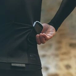 Maillot Gobik Manche Longue Pacer Solid Jet Black Homme 2023 -Vélos Populaire Magasin maillot pacer unisex solid jet black cold season 22 gobik 5 1500x1500 700x700 8